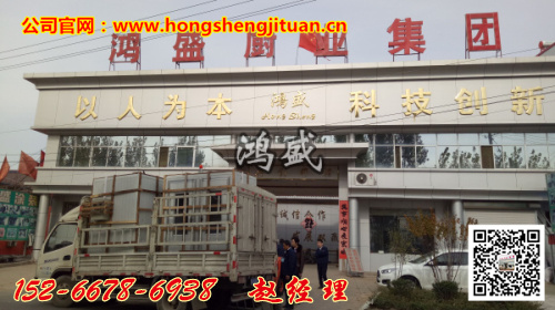 人无我有，精益求精，可将温度控制在1度以内的特级醒房，鸿盛2016最新款智能控温控湿定时醒房打好包装后装车准备发往四川成都。